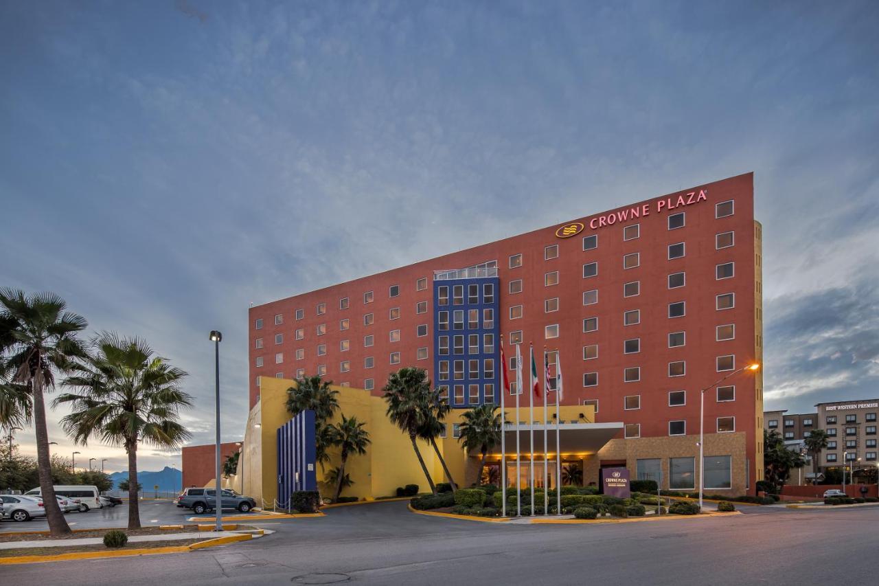 คราวน์ พลาซา มอนเทอร์เรย์ แอโรปวยร์โต Hotel มอนแตร์เรย์ ภายนอก รูปภาพ