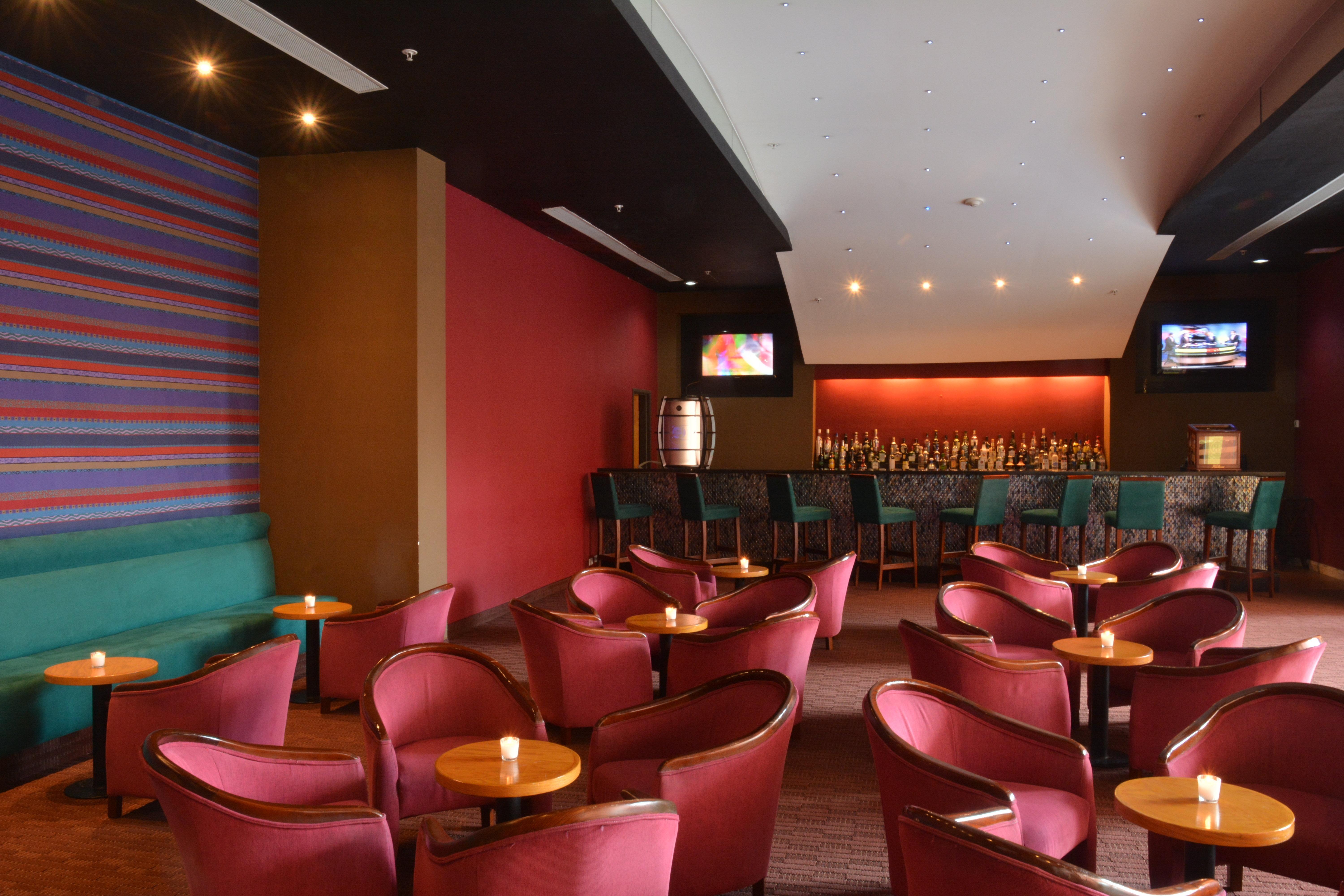 คราวน์ พลาซา มอนเทอร์เรย์ แอโรปวยร์โต Hotel มอนแตร์เรย์ ภายนอก รูปภาพ
